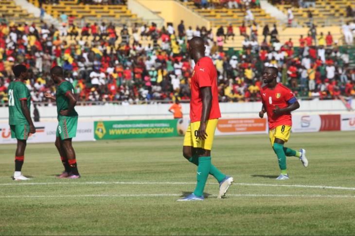 جانب من مباراة غينيا ومالاوي